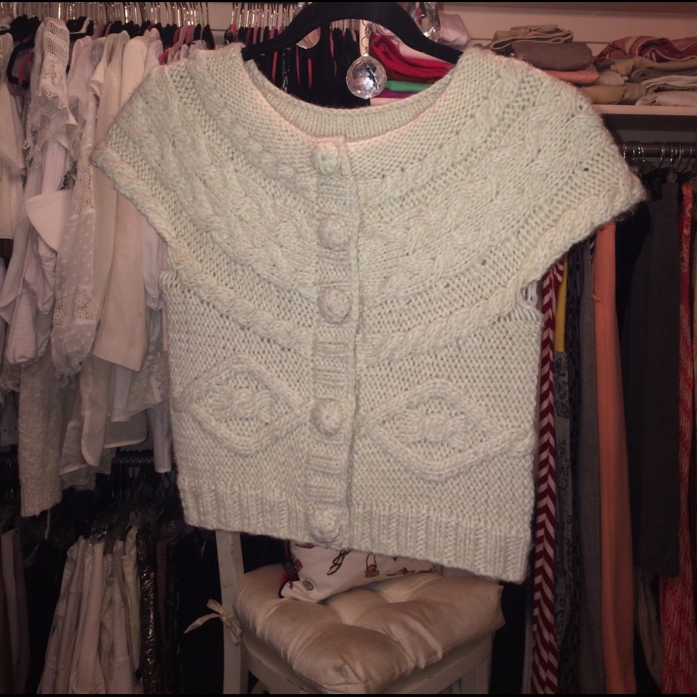 Unique knitted crop top