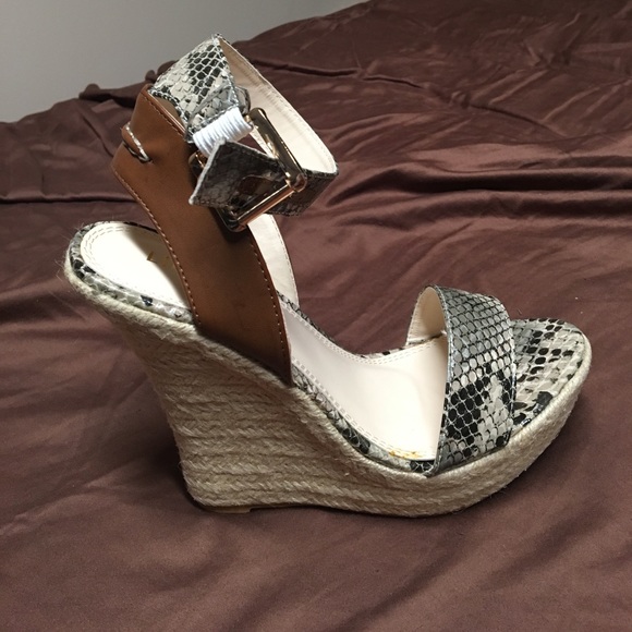 Wedges - Picture 2 of 2