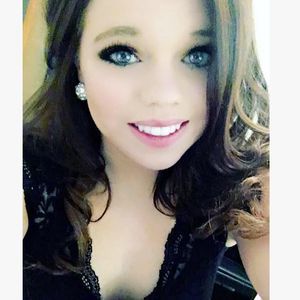 Meet your Posher, Bethany