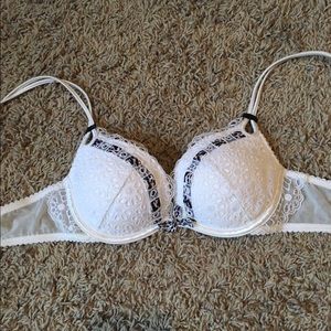 Victoria's Secret Push Up Bra
