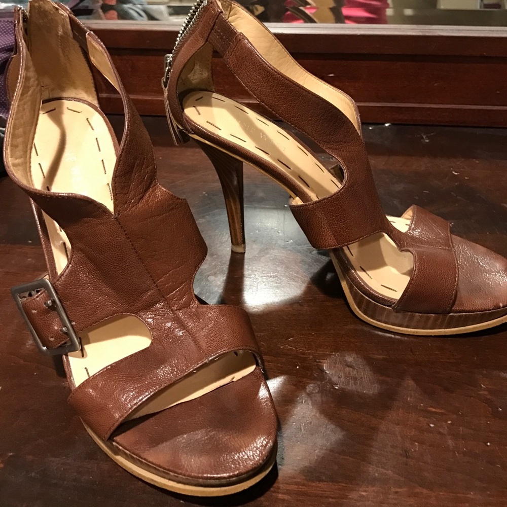 Nine West strappy sandals