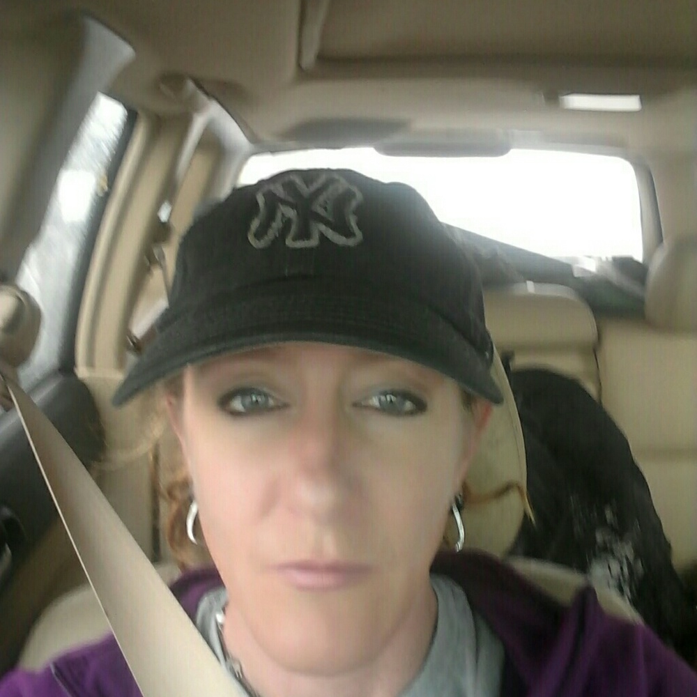 Meet your Posher, Janis