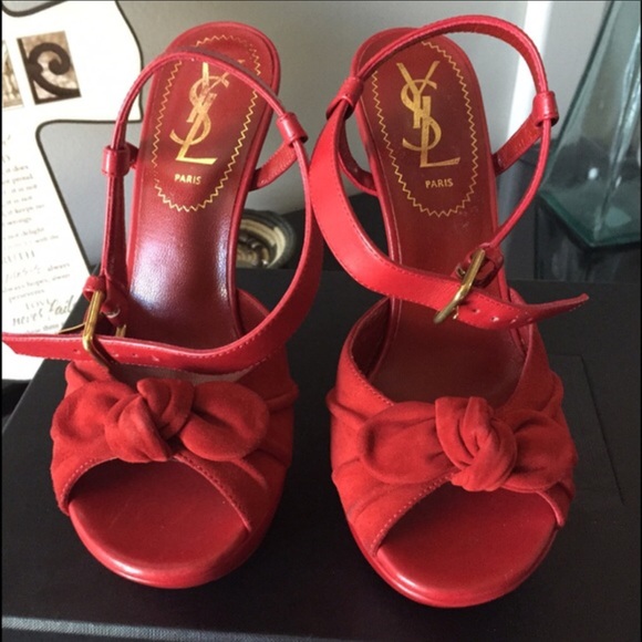**ISO** MAJOR ISO I’m looking for the Bianca Bow YSL in maybe a 36 or 36.5 ? - Picture 2 of 2