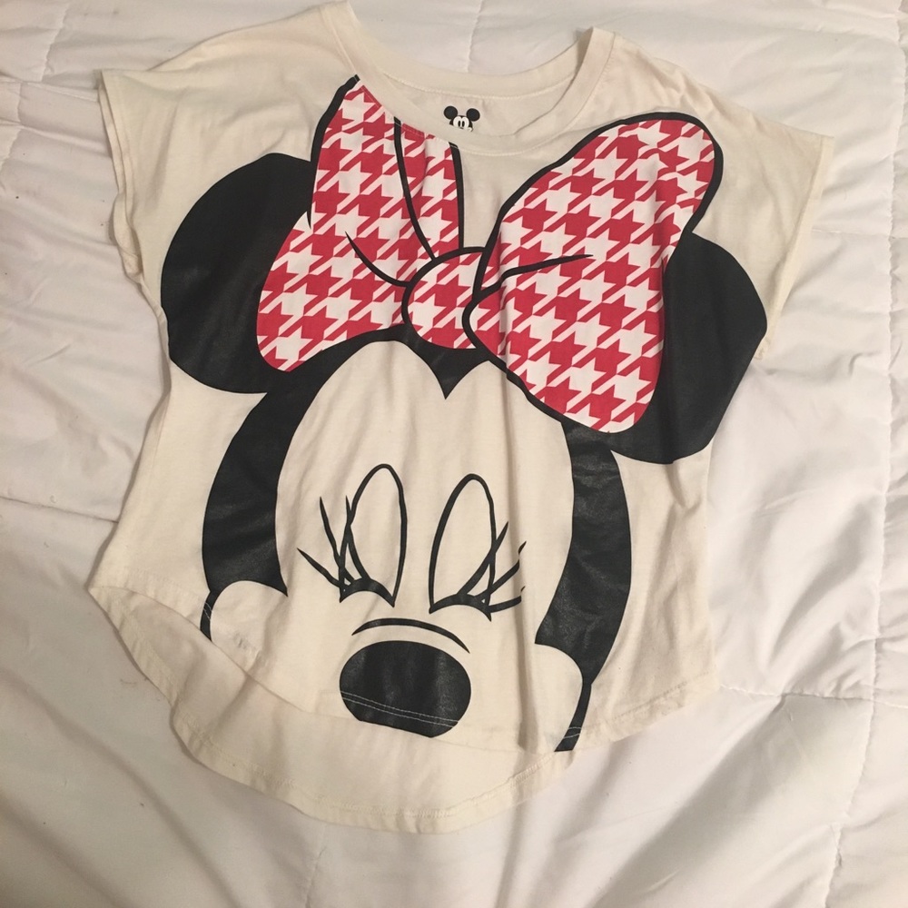 Disney Minnie Mouse shirt