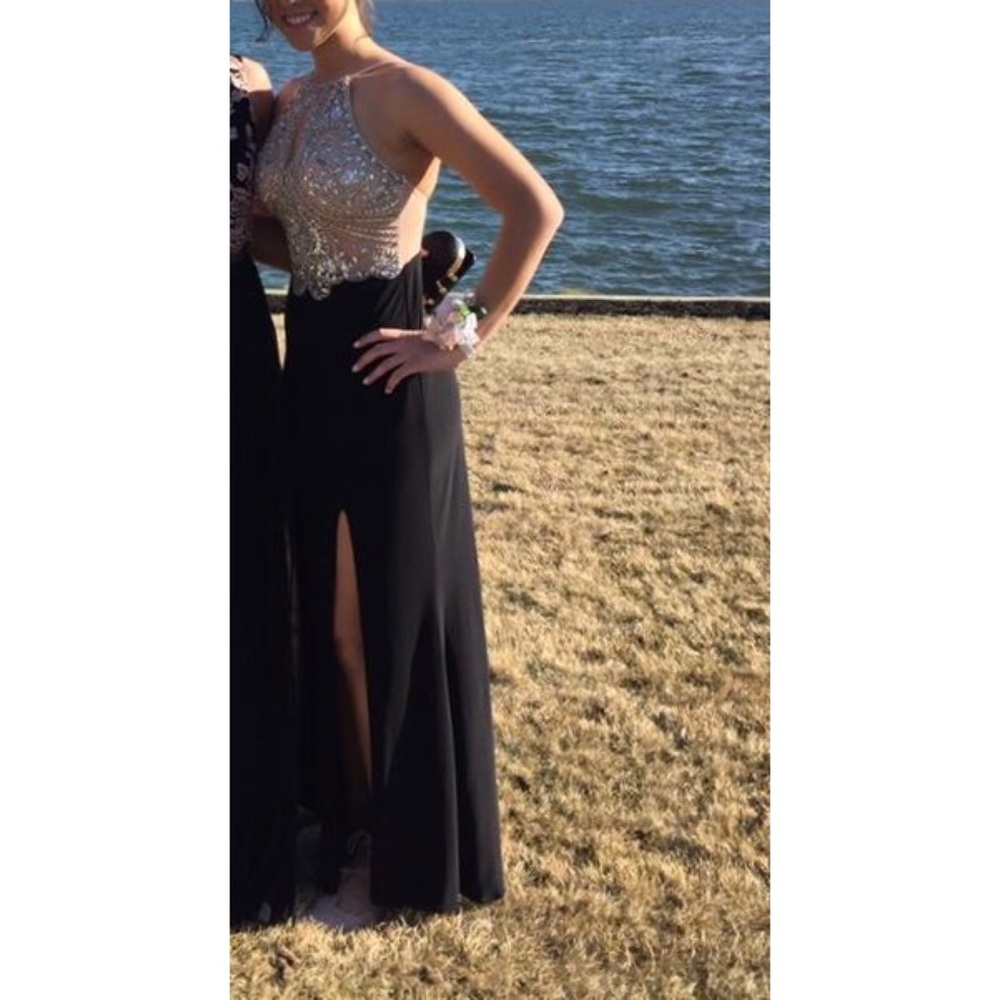 Prom Dress - Picture 2 of 4