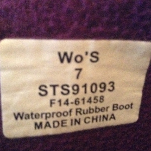 Sperry Topsider Quilted Rain Boots - Picture 3 of 4