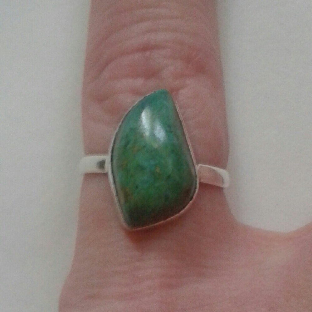 💚SALE💚 New Artisan Chrysocolla Solid 925S Rg