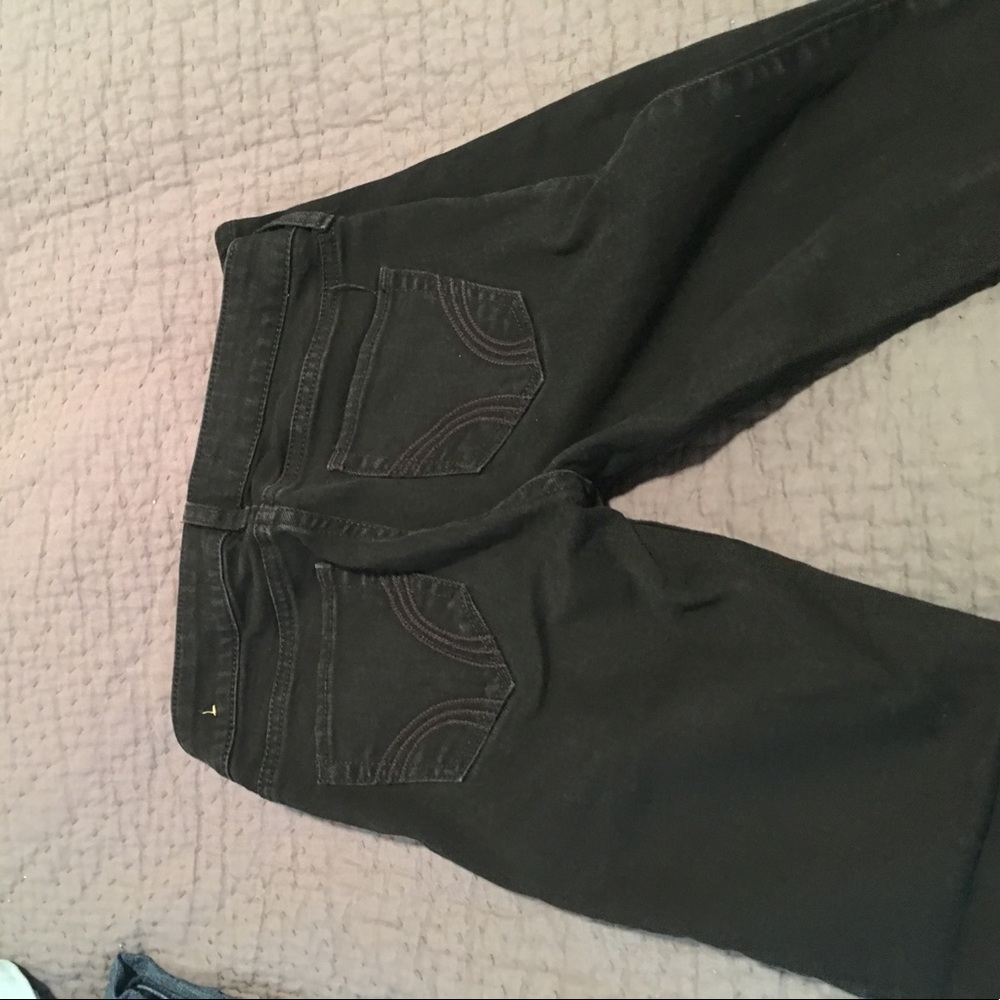 black hollister jeans