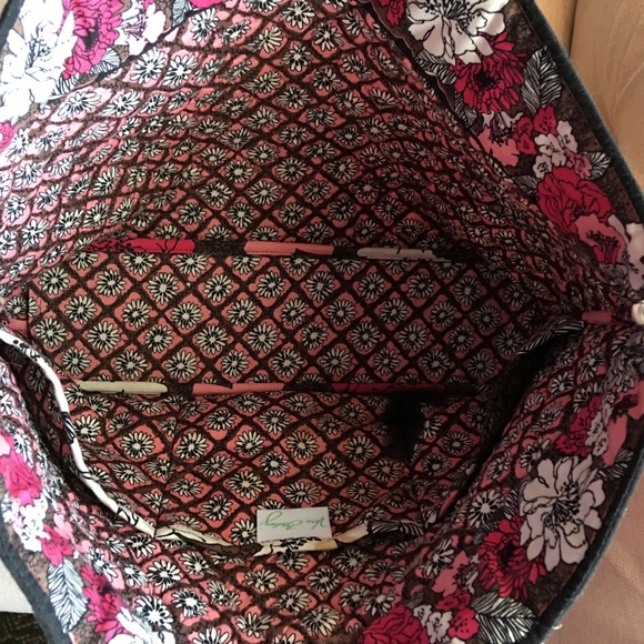 Vera Bradley Tote - Picture 2 of 3
