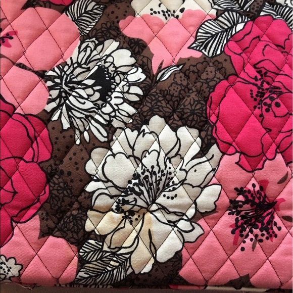 Vera Bradley Tote - Picture 3 of 3