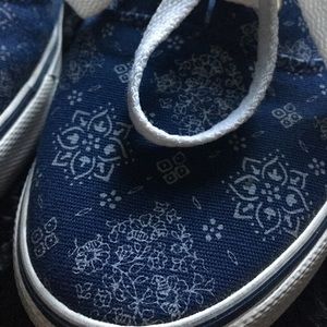 American eagle shoes