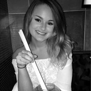 Meet your Posher, Kaleigh