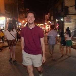 Meet your Posher, Gregory