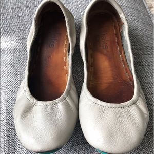 Feather Gray Tieks Size 6