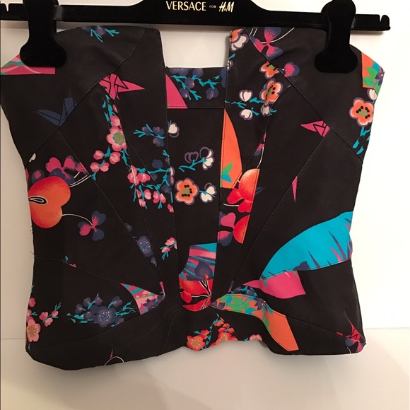 Versace for H&M Tops - 🎉Versace for H&M Bustier🎉