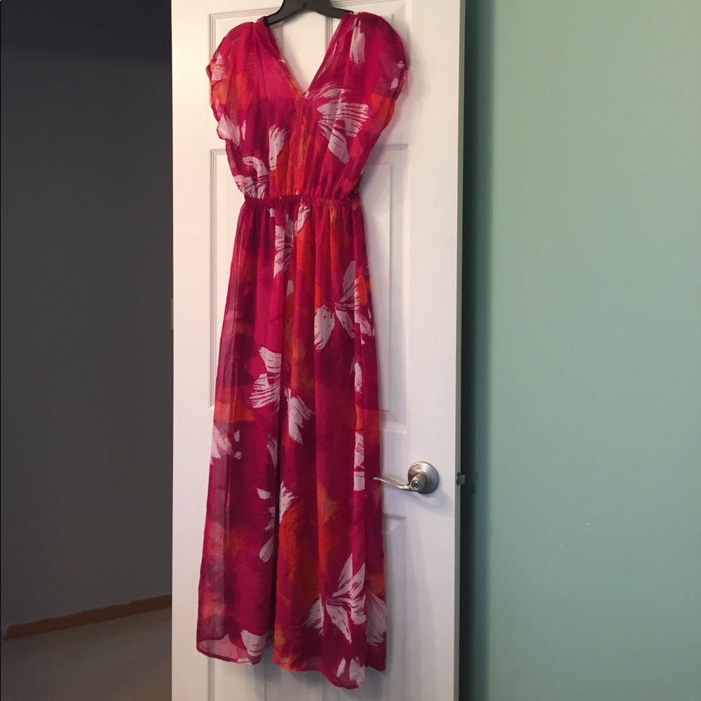 Mossimo maxi dress size small
