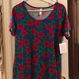 NWT LuLaRoe Classic T