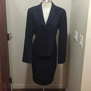 Lafayette 148 NAVY pinstripe skirt suit