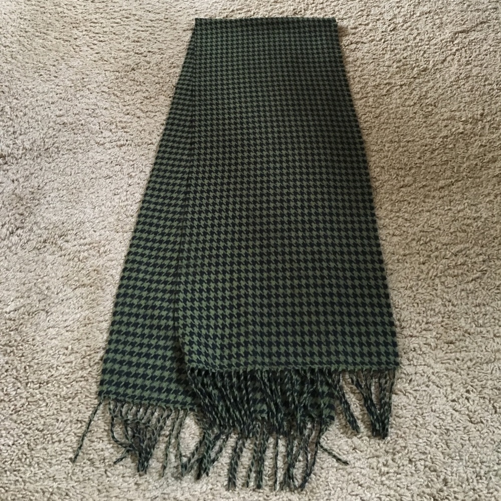 100% Cashmere scarf