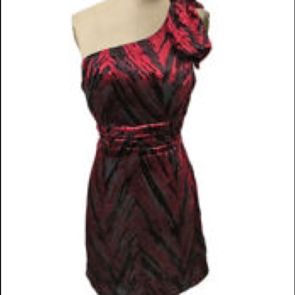 silence + noise velvet dress 80’s style
