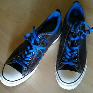 Converse shoes