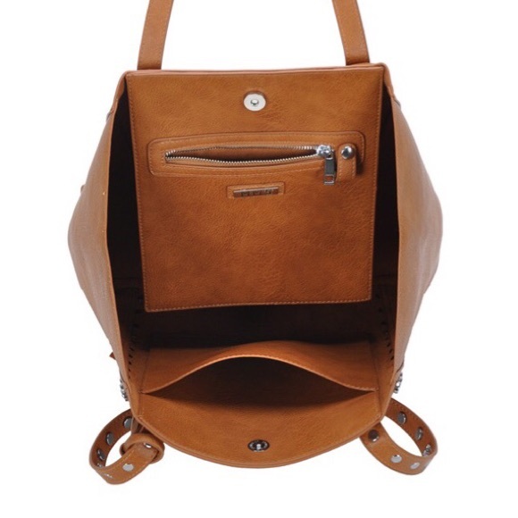 Core Tote - Picture 3 of 5