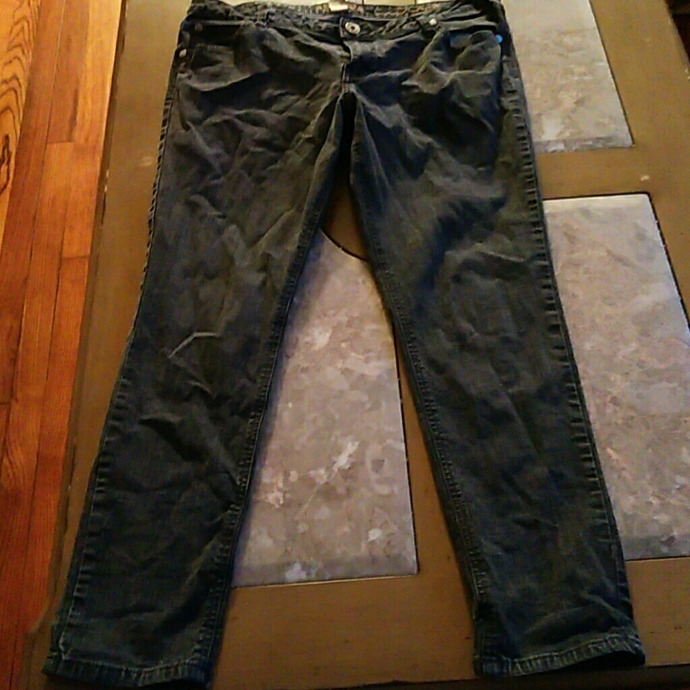 jeans
