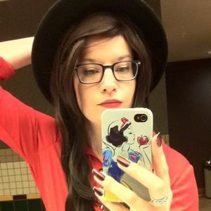 Meet your Posher, Sable