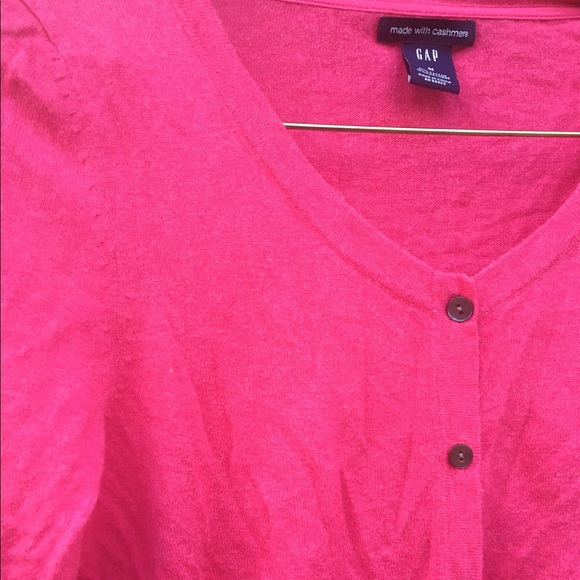 Pink Cashmere Cardigan 🌷 - Picture 4 of 5