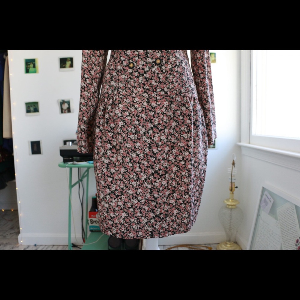 Formal Floral button Up Dress - Picture 2 of 4
