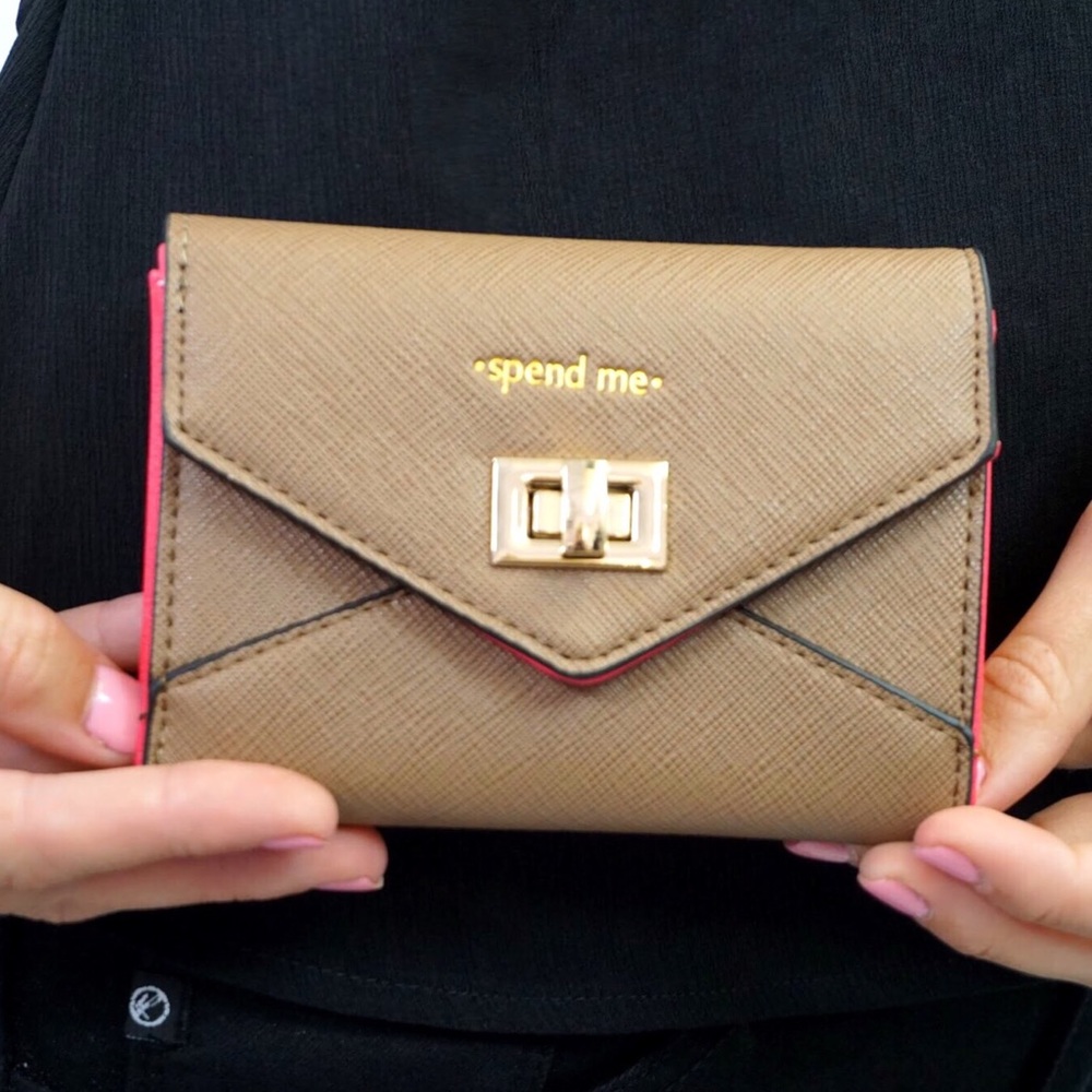 🅢🅐🅛🅔 Spend Me Mini Wallet - Picture 2 of 6