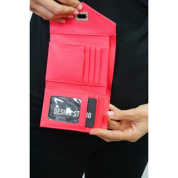 🅢🅐🅛🅔 Spend Me Mini Wallet - Picture 5 of 6