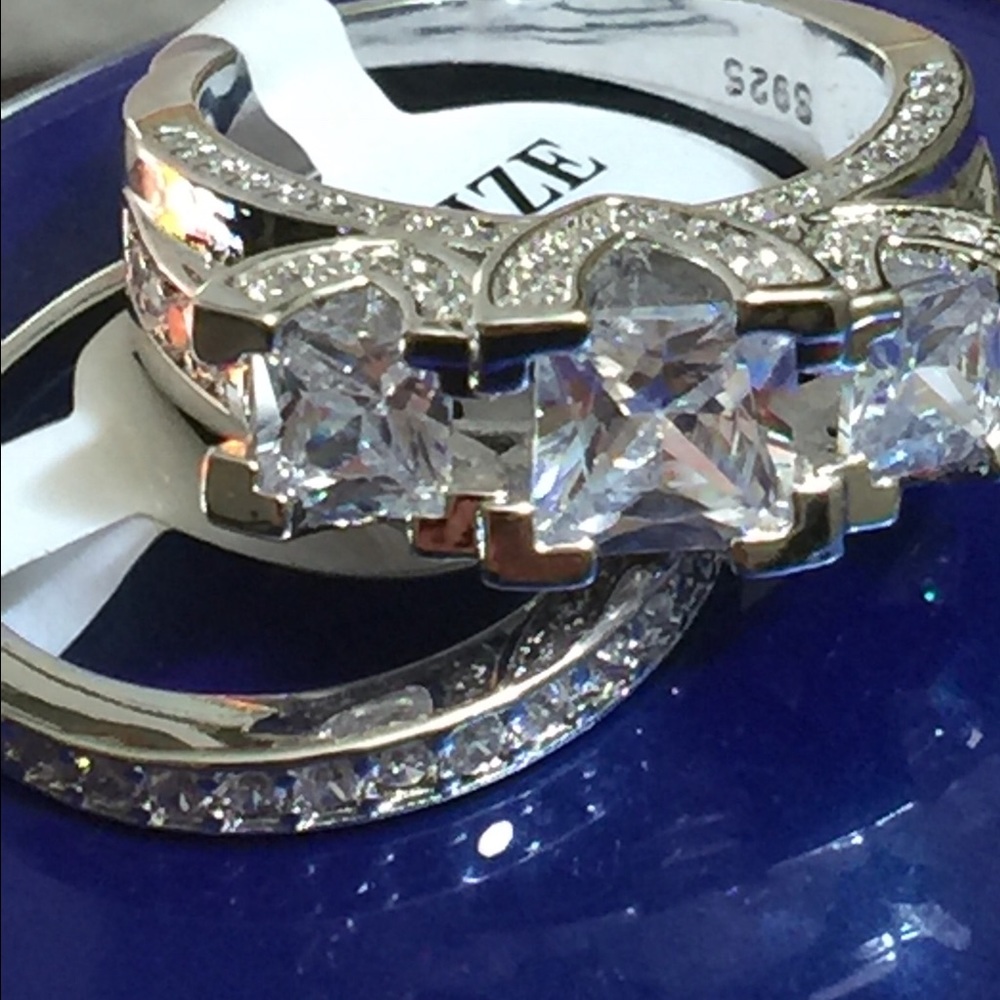 New wedding engagement ring band set