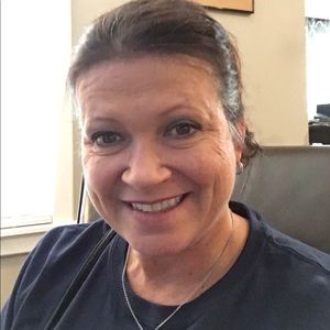 Meet your Posher, Mechelle