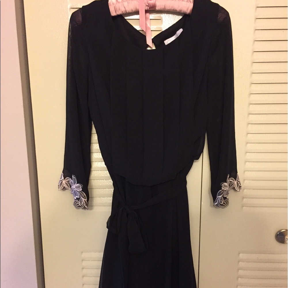 Jessica Simpson Black Chiffon Blouson Dress