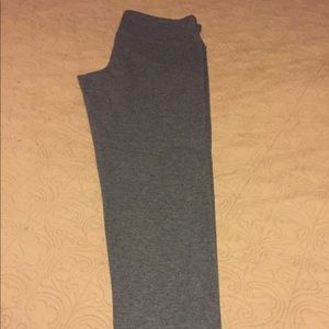 Yummie grey textured leggings