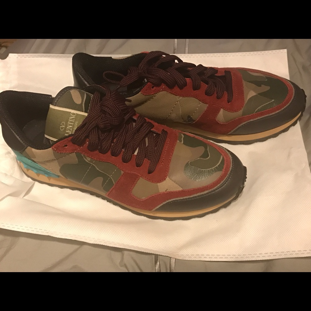 Valentino Sneakers