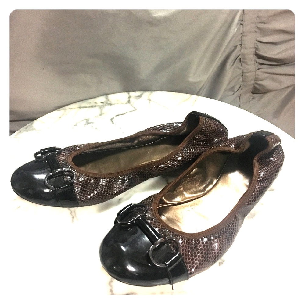 Ballet flats