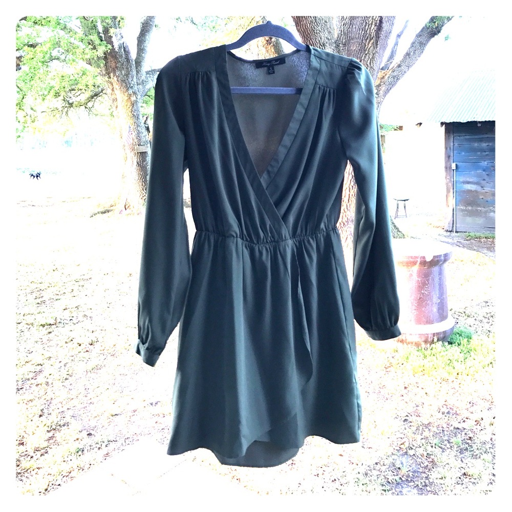 Brand new, beautiful olive green long sleeve dress