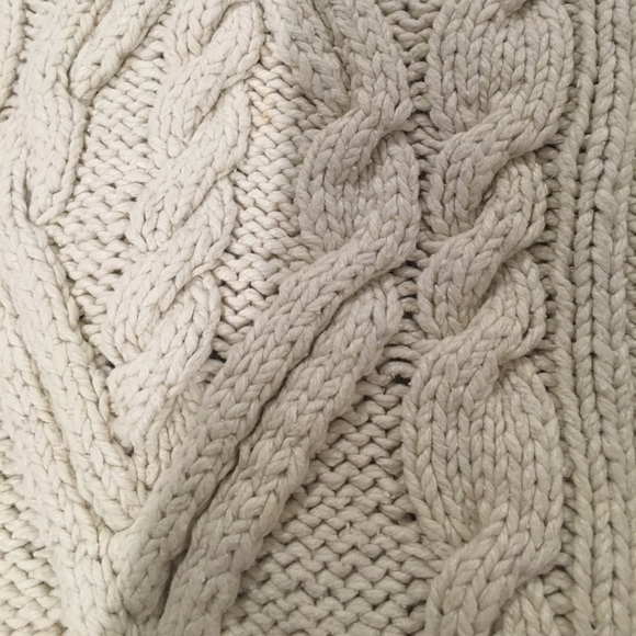 Exclusive Hand Knit Ralph Lauren Sweater - Picture 4 of 4