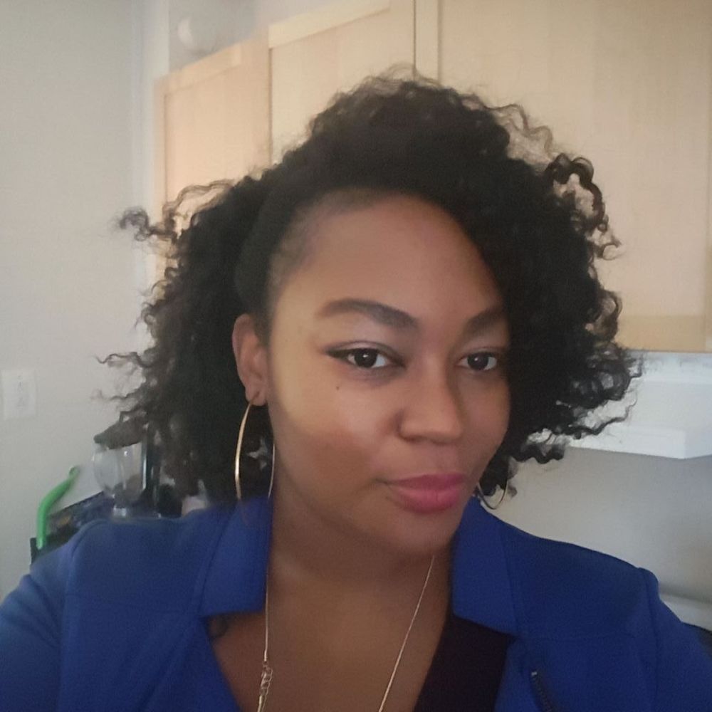 Meet your Posher, Christina