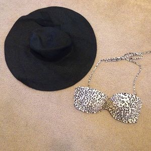 VS Leopard Bikini Top with removable strap