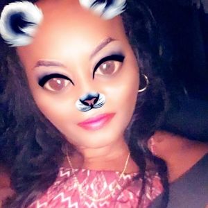 Meet your Posher, Lovely