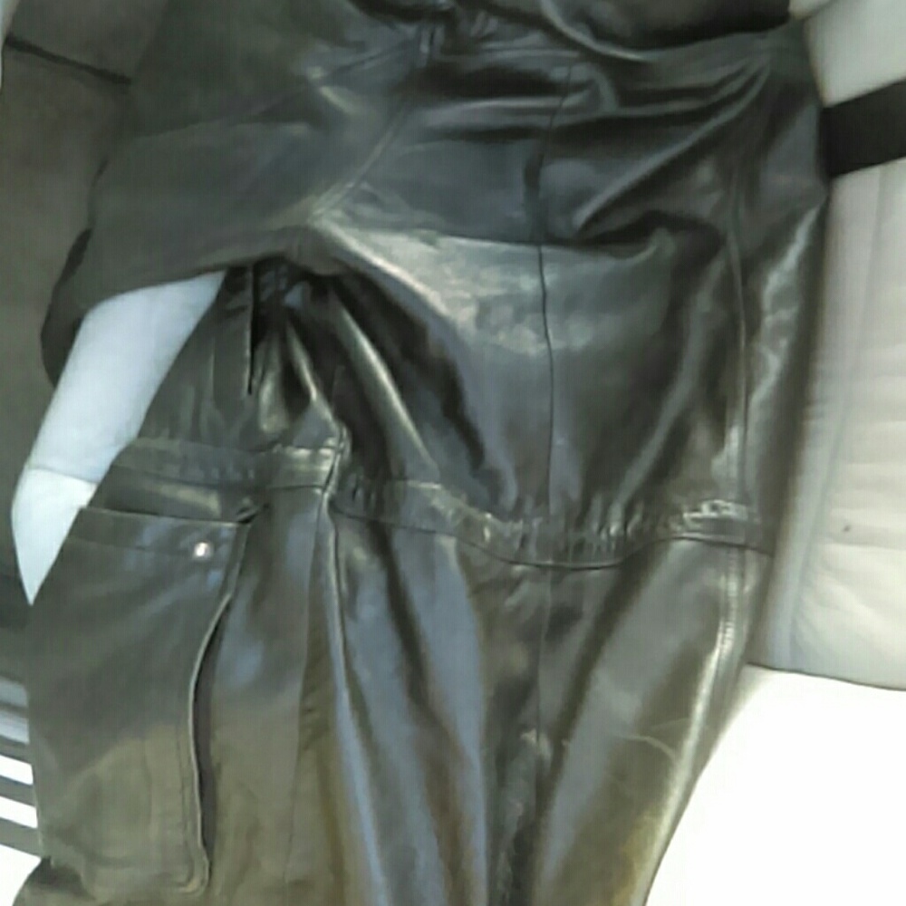 Black Wilson's leather jacket nice jacket no tears