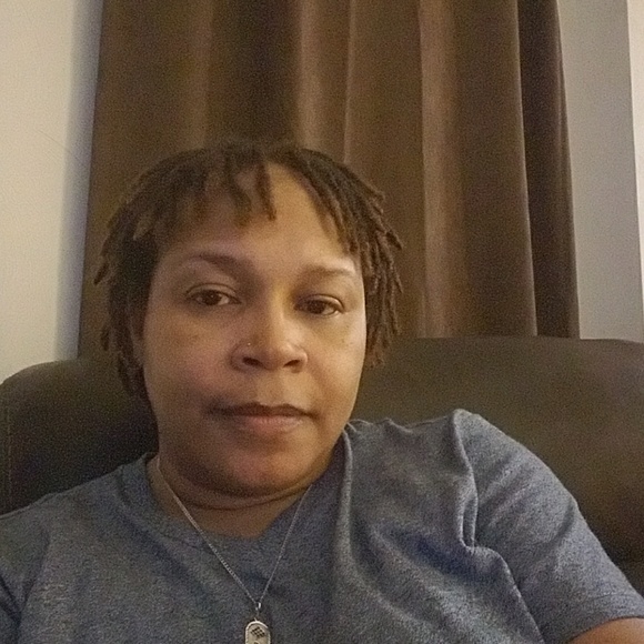 Meet your Posher, Robin - Picture 1 of 1