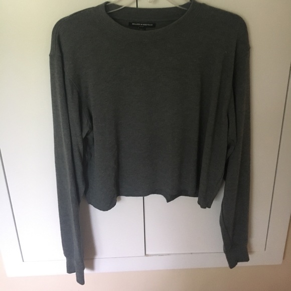 dark green sweater - Picture 1 of 1