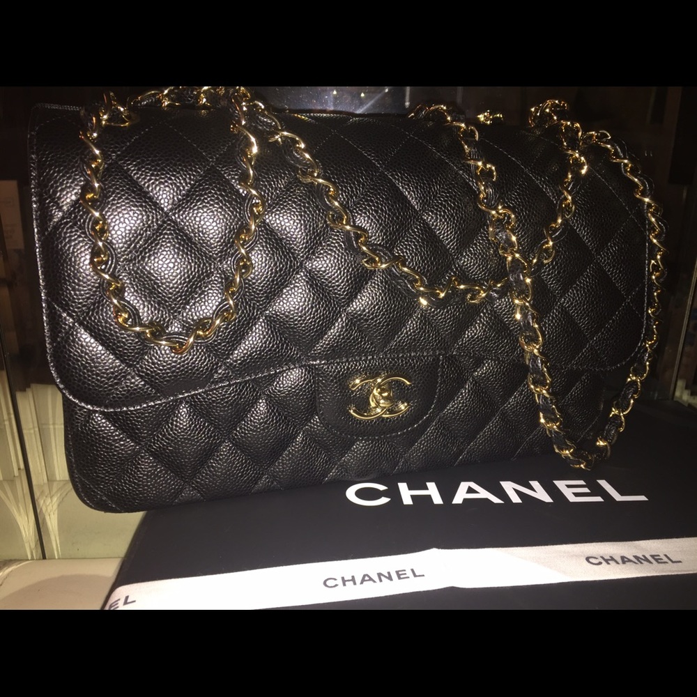 Classic Chanel. 👉🏼SOLD👈🏻 Jumbo