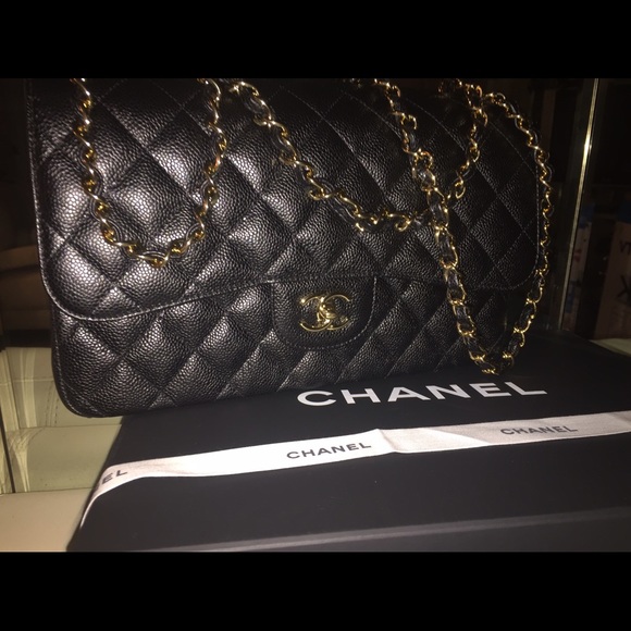 Classic Chanel. 👉🏼SOLD👈🏻 Jumbo - Picture 2 of 3