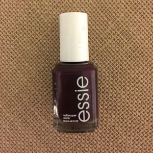 3 for $10💥 Essie Nail Polish