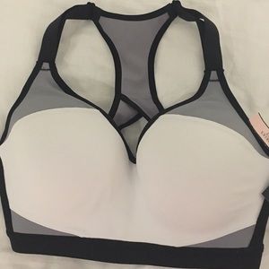 Victoria's Secret Sports Bra NWT